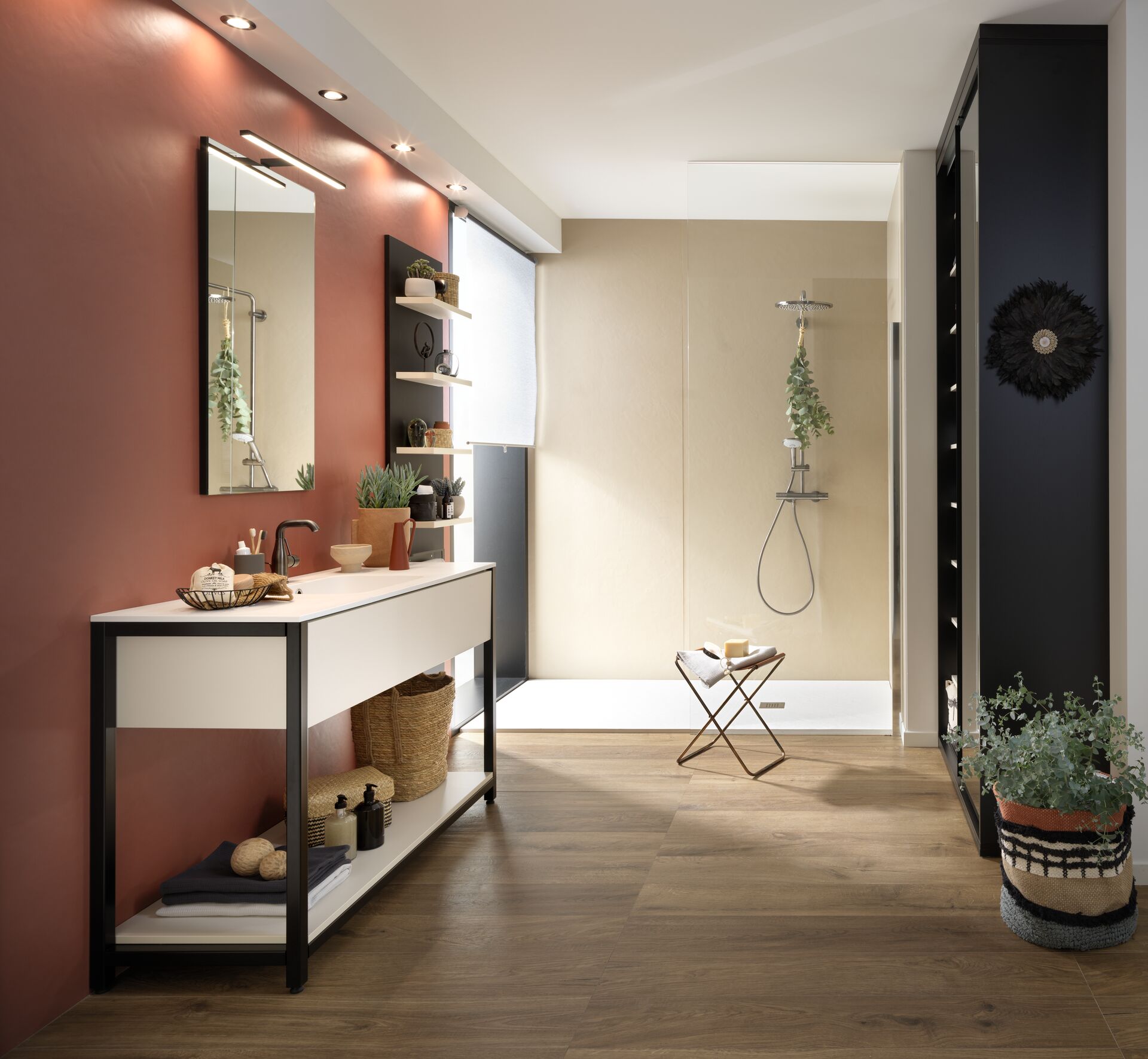 Bathroom Unit Metal