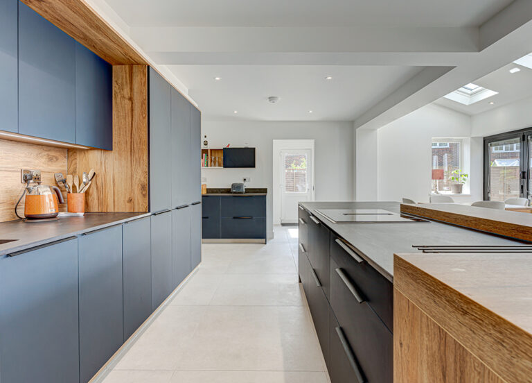 Bespoke traditional style kitchen collection | SCHMIDT