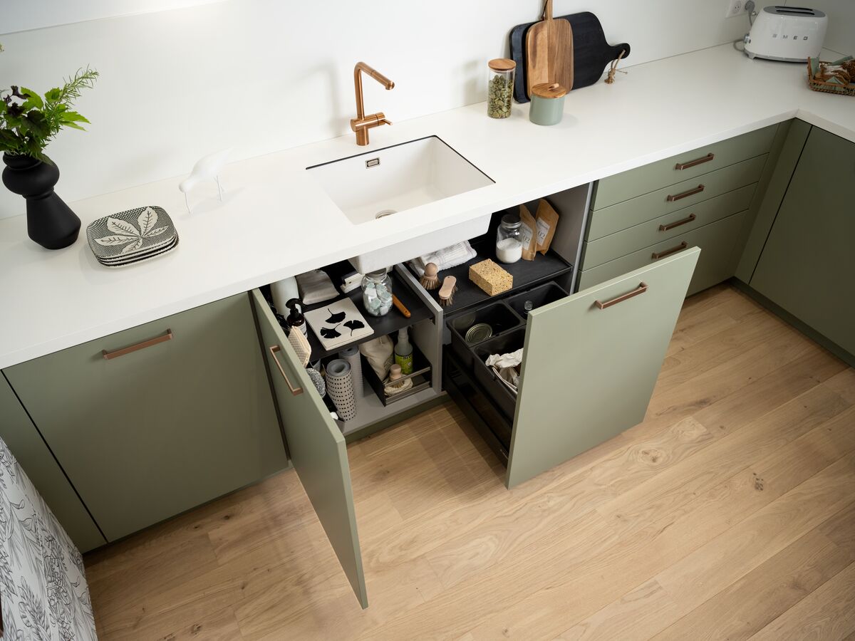 Kitchen Storage Solutions & Bespoke Storage Ideas | SCHMIDT